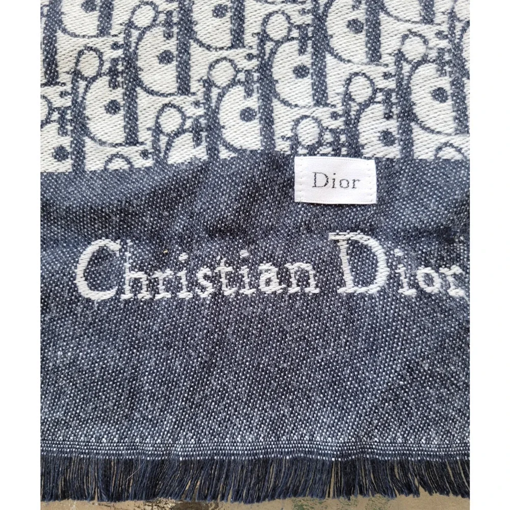 Christian Dior MONOGRAM Oblique 100% Cashmere Scarf Navy Blue & Cream 74